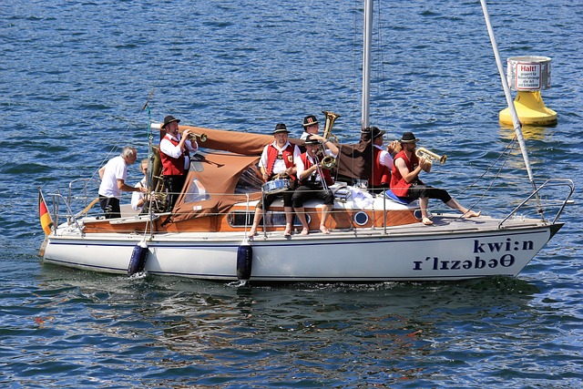 鹏城的国际 鹏城的国际